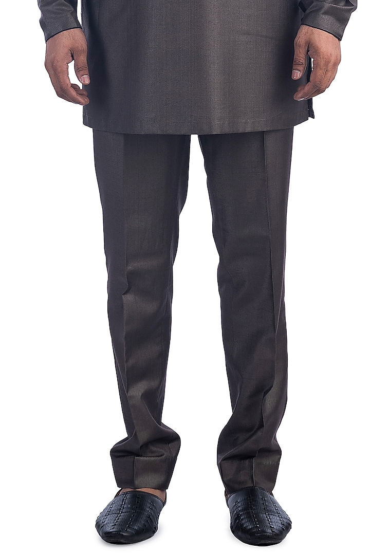 Black Embroidered Bundi Jacket With Kurta Set by Poonam Kasera at Pernia's Pop Up Shop