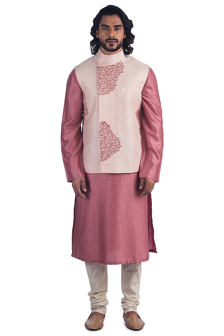 Pink Hand Embroidered Bundi Jacket With Kurta Set by Poonam Kasera