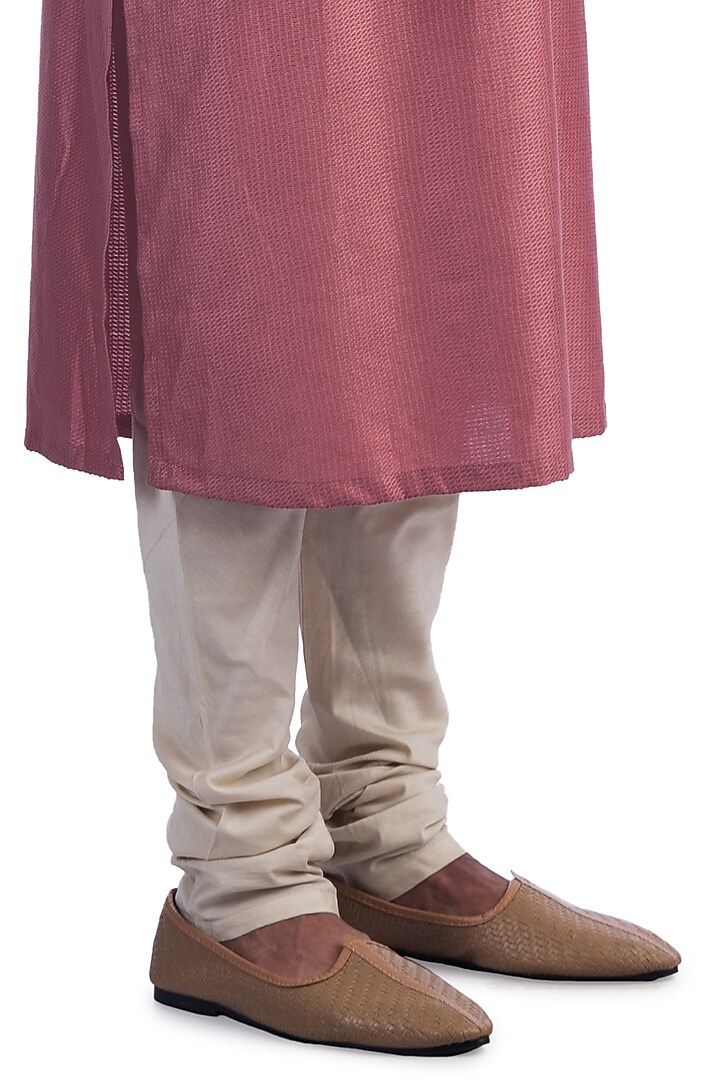 Pink Hand Embroidered Bundi Jacket With Kurta Set by Poonam Kasera at Pernia's Pop Up Shop