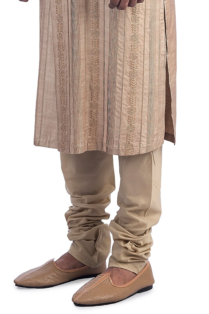 Beige Embroidered Kurta Set by Poonam Kasera at Pernia's Pop Up Shop