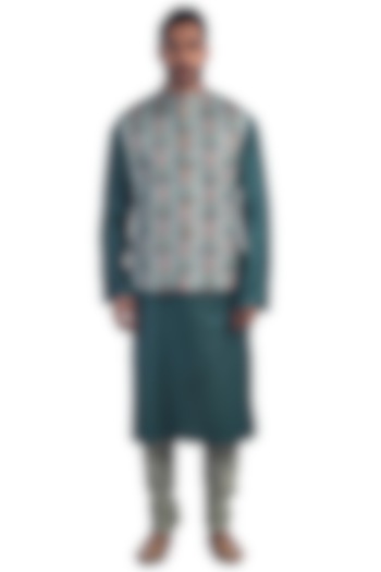 Turquoise Embroidered Kurta Set With Bundi Jacket by Poonam Kasera