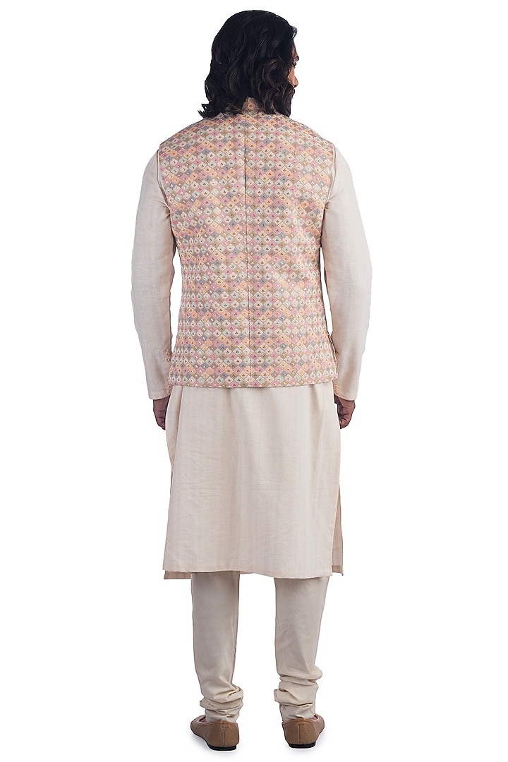 Pastel Peach Embroidered Bundi Jacket With Kurta Set by Poonam Kasera at Pernia's Pop Up Shop