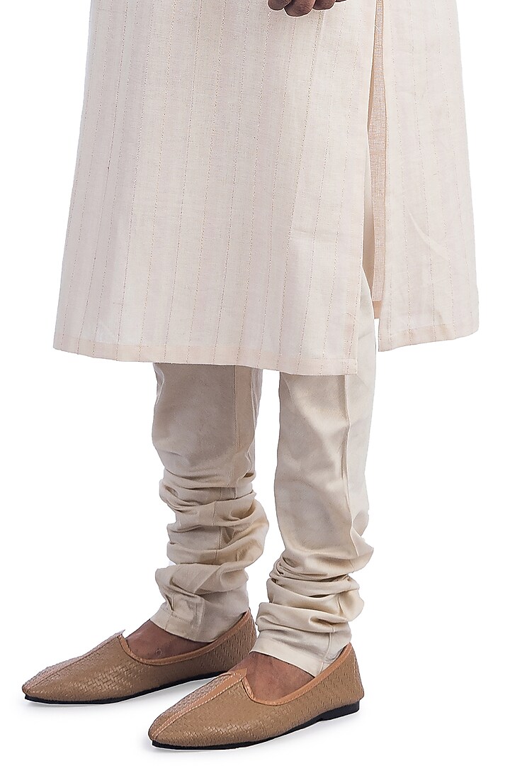 Pastel Peach Embroidered Bundi Jacket With Kurta Set by Poonam Kasera at Pernia's Pop Up Shop