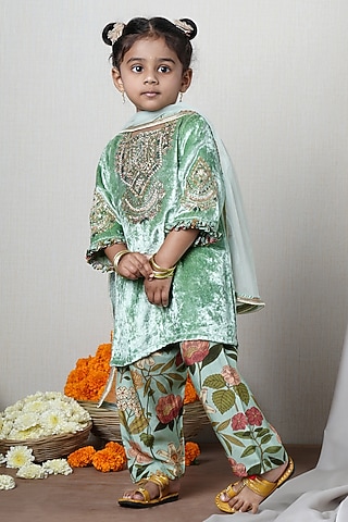 Mint Green Velvet Thread Hand Embroidered Kurta Set For Girls by Poochkie