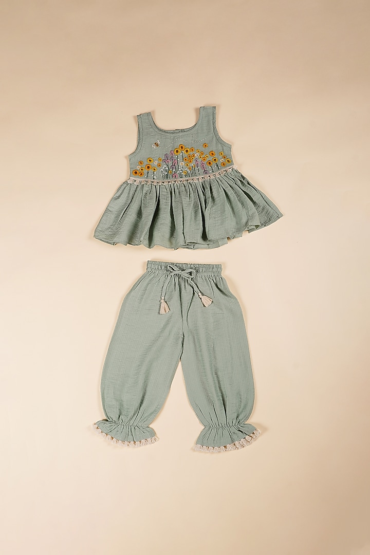 Green Cotton Jacquard Embroidered Kurta Set For Girls by Poochkie at Pernia's Pop Up Shop