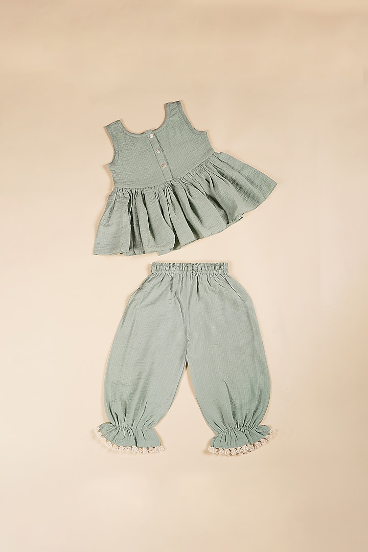 Green Cotton Jacquard Embroidered Kurta Set For Girls by Poochkie at Pernia's Pop Up Shop