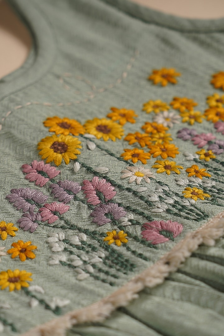 Green Cotton Jacquard Embroidered Kurta Set For Girls by Poochkie at Pernia's Pop Up Shop