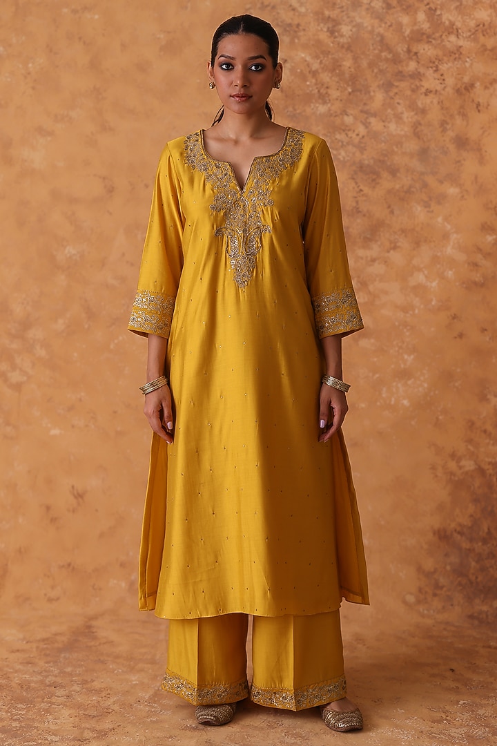 Yellow Chanderi Zardosi Embroidered Kurta Set by Pouli at Pernia's Pop Up Shop