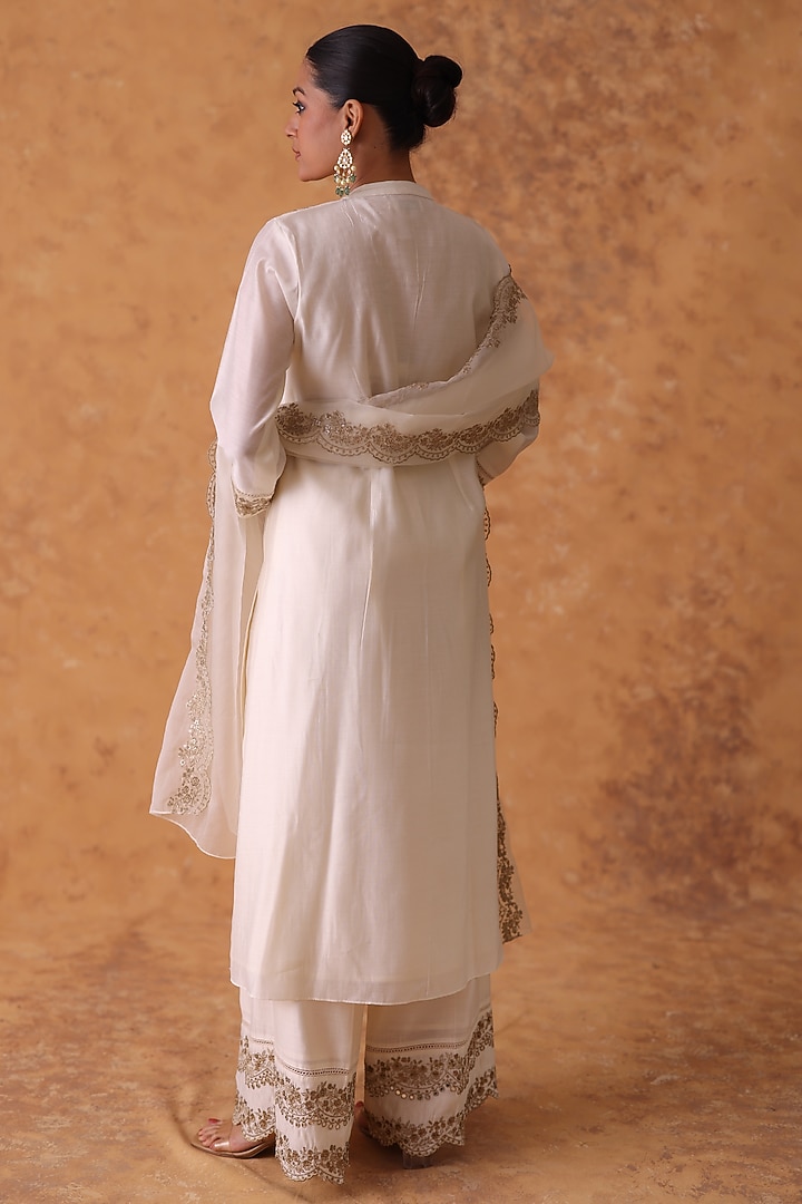 Ivory Chanderi Zari & Sequin Embroidered Kurta Set by Pouli at Pernia's Pop Up Shop