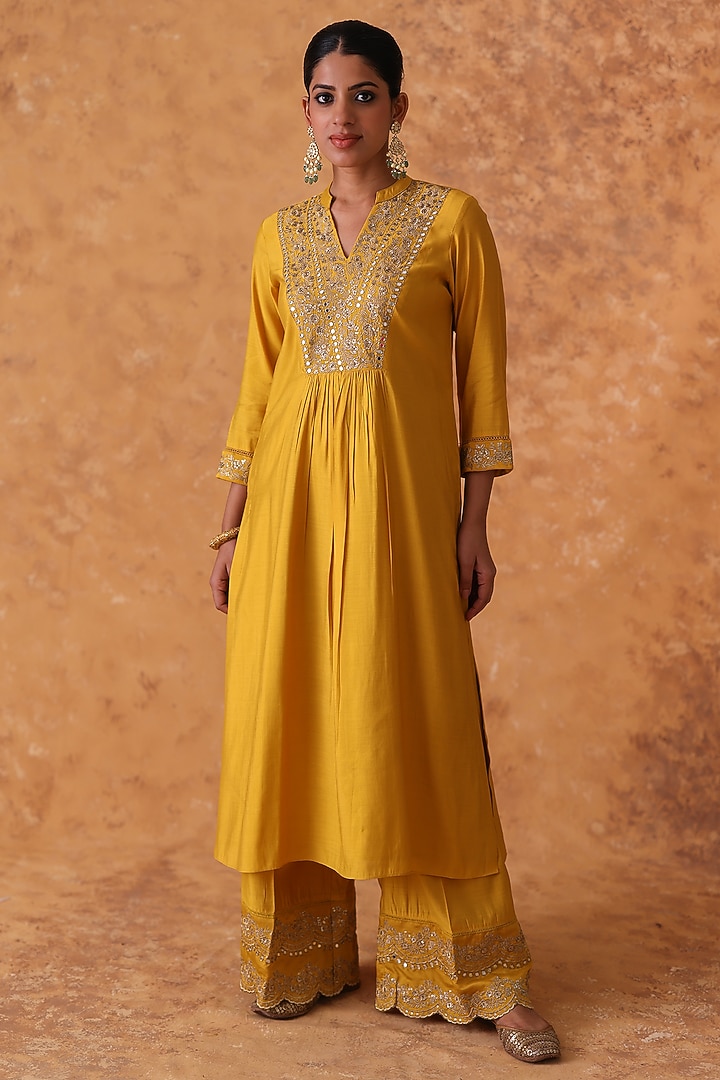 Yellow Chanderi Zari & Sequin Embroidered Kurta Set by Pouli at Pernia's Pop Up Shop
