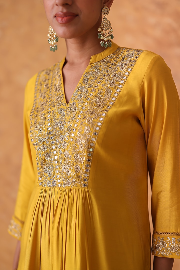 Yellow Chanderi Zari & Sequin Embroidered Kurta Set by Pouli at Pernia's Pop Up Shop