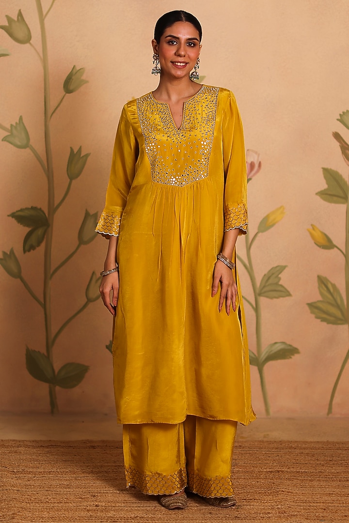 Yellow Habutai Silk MIrror Embroidered Kurta Set by Pouli at Pernia's Pop Up Shop