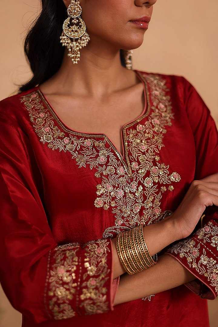 Maroon Habutai Silk Zari Embroidered Kurta Set by Pouli at Pernia's Pop Up Shop