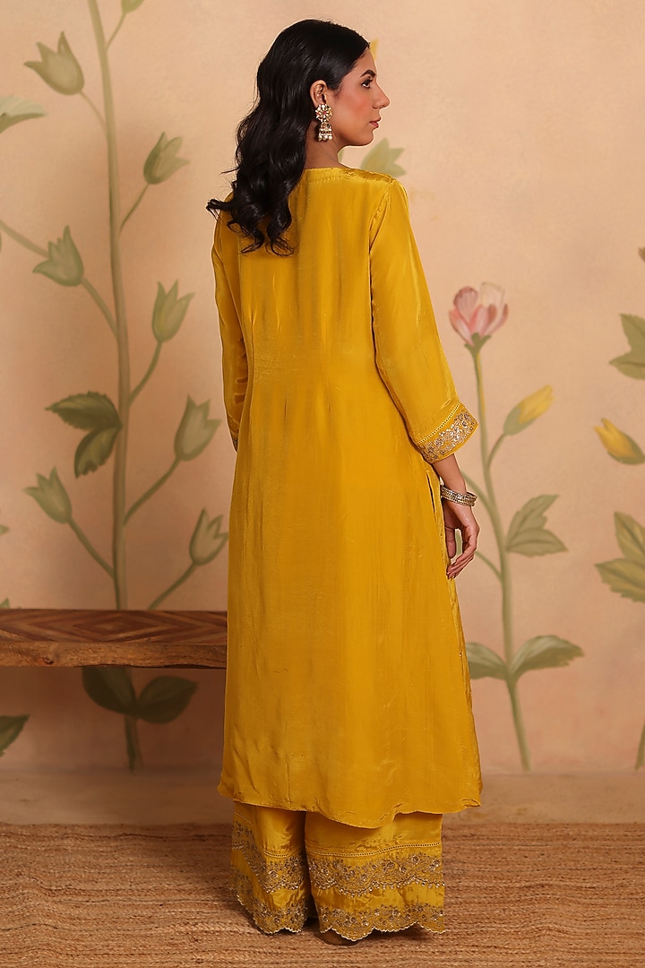 Yellow Habutai Silk Mirror & Sequin Embroidered Kurta Set by Pouli at Pernia's Pop Up Shop