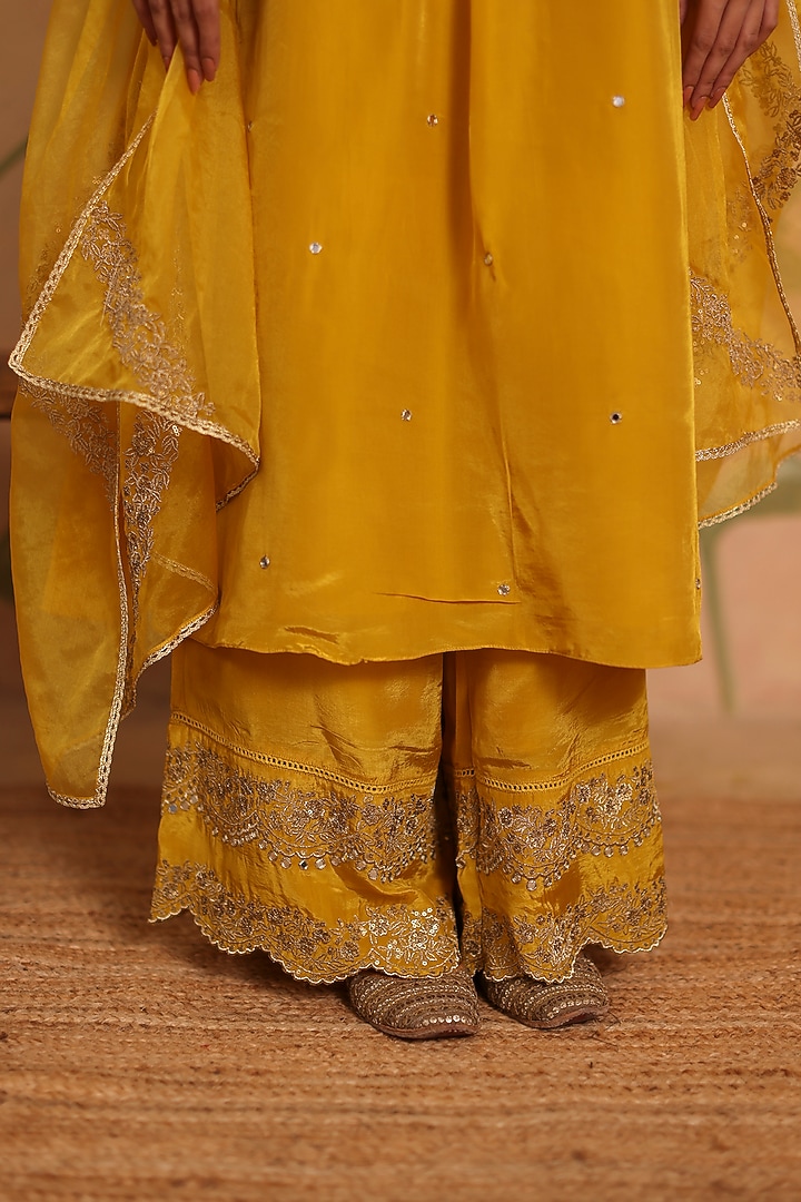 Yellow Habutai Silk Mirror & Sequin Embroidered Kurta Set by Pouli at Pernia's Pop Up Shop