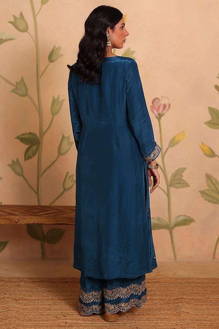 Teal Blue Habutai Silk Mirror & Sequin Embroidered Kurta Set by Pouli at Pernia's Pop Up Shop