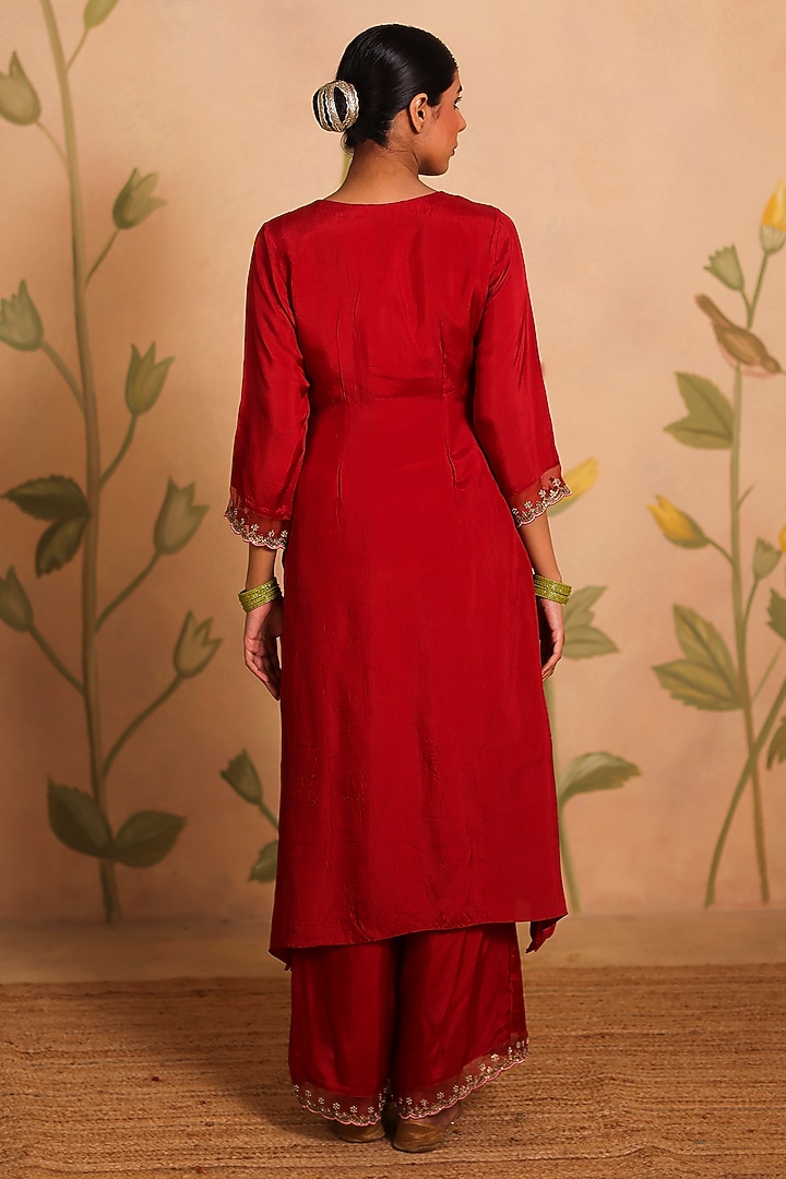 Maroon Habutai Silk Zari Embroidered Kurta Set by Pouli at Pernia's Pop Up Shop