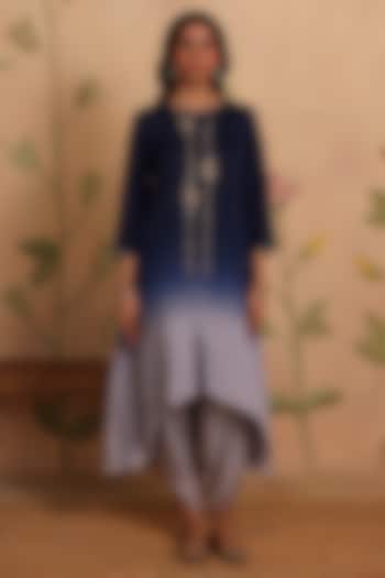 Blue Ombre Habutai Silk Zari Embroidered Kurta Set by Pouli at Pernia's Pop Up Shop