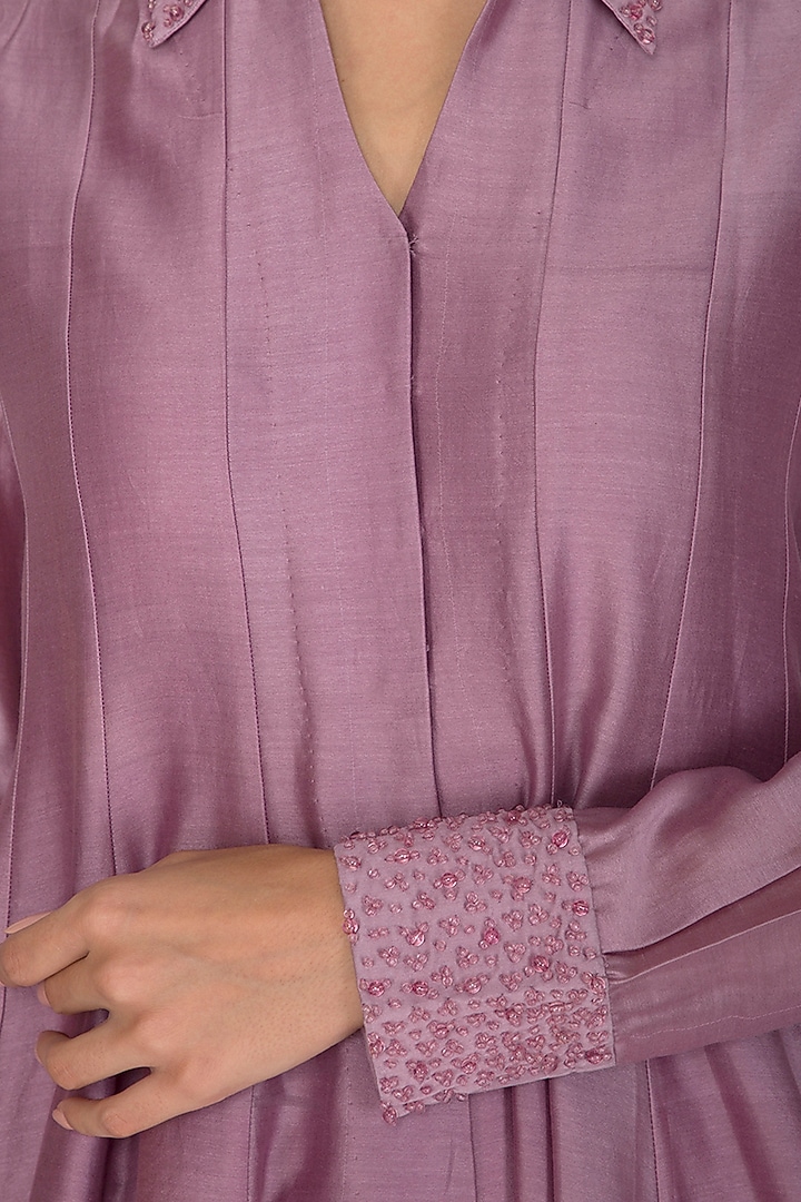 Lavender Embroidered Kurta With Pants by POULI at Pernia's Pop Up Shop