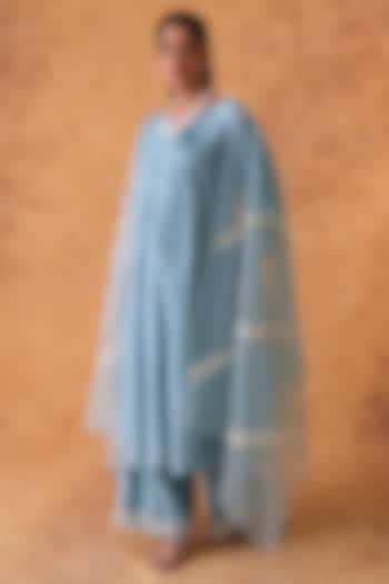 Blue Chanderi Embroidered Asymmetric Kurta Set by POULI at Pernia's Pop Up Shop