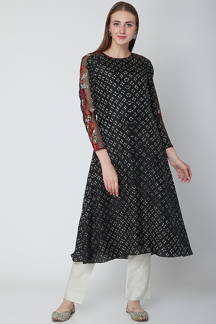 Black Bandhani Embroidered Kurta by POULI at Pernia's Pop Up Shop