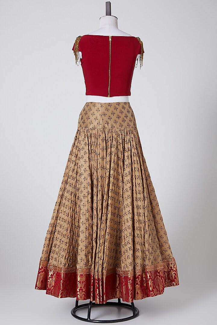 Beige & Maroon Printed Wedding Lehenga Set by Pooja Rajpal Jaggi at Pernia's Pop Up Shop