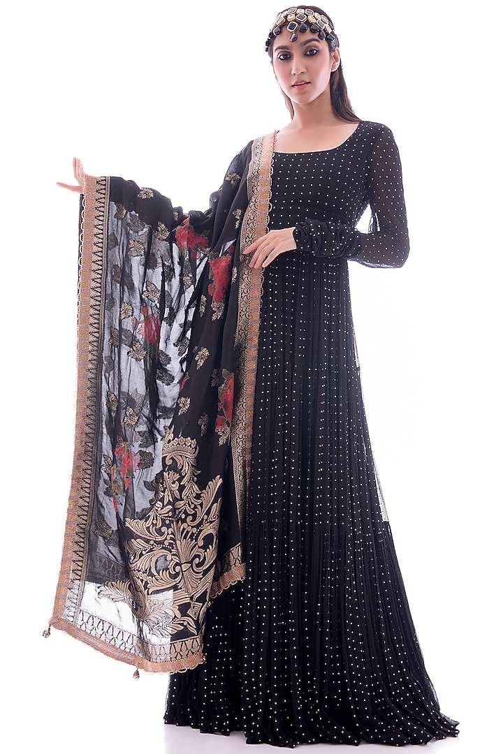 Black Georgette & Crepe Tiered Wedding Anarkali Set by Pooja Rajpal Jaggi at Pernia's Pop Up Shop