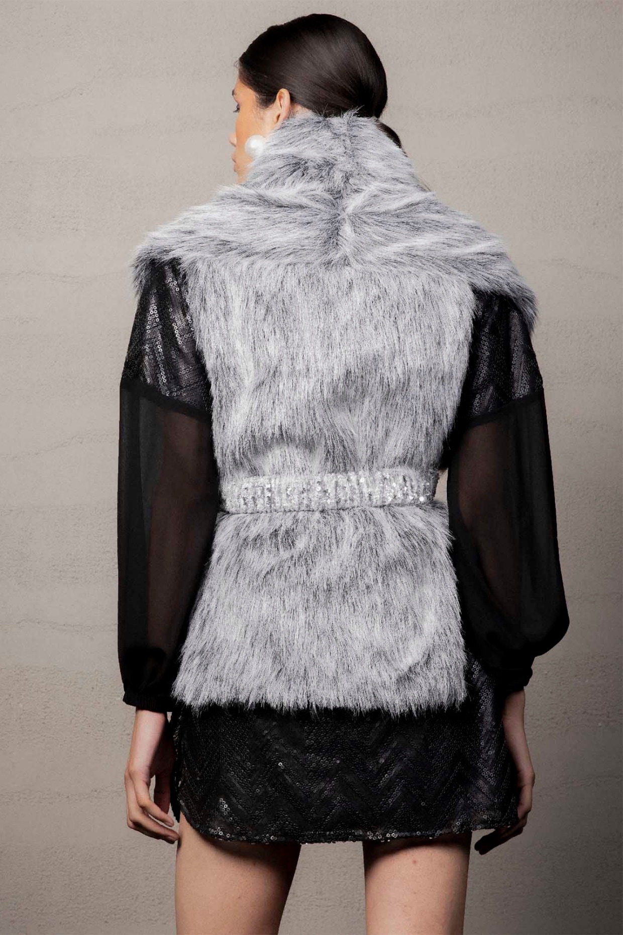 Grey fur hotsell sleeveless jacket