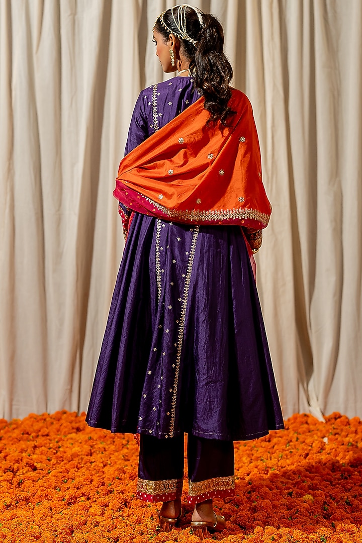 Purple Silk Aari Embroidered Bandhej Wedding Anarkali Set by Pooja & Keyur at Pernia's Pop Up Shop