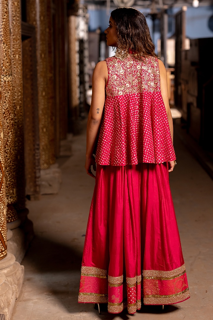 Rani Pink Silk Gharara Set by Pooja & Keyur at Pernia's Pop Up Shop