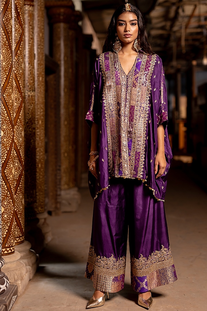 Purple Silk Aari Embroidered Kaftan Set by Pooja & Keyur at Pernia's Pop Up Shop