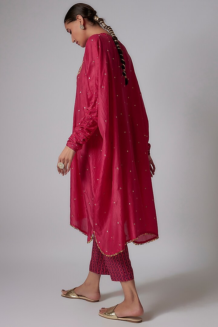 Rani Pink Cotton Silk Embroidered Kaftan Set by Pooja & Keyur at Pernia's Pop Up Shop