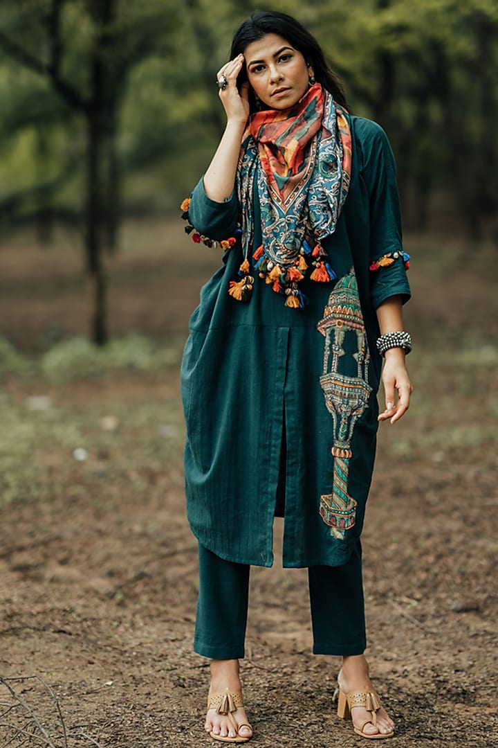 Teal Kurta Set With Applique Work by Pooja & Keyur at Pernia's Pop Up Shop