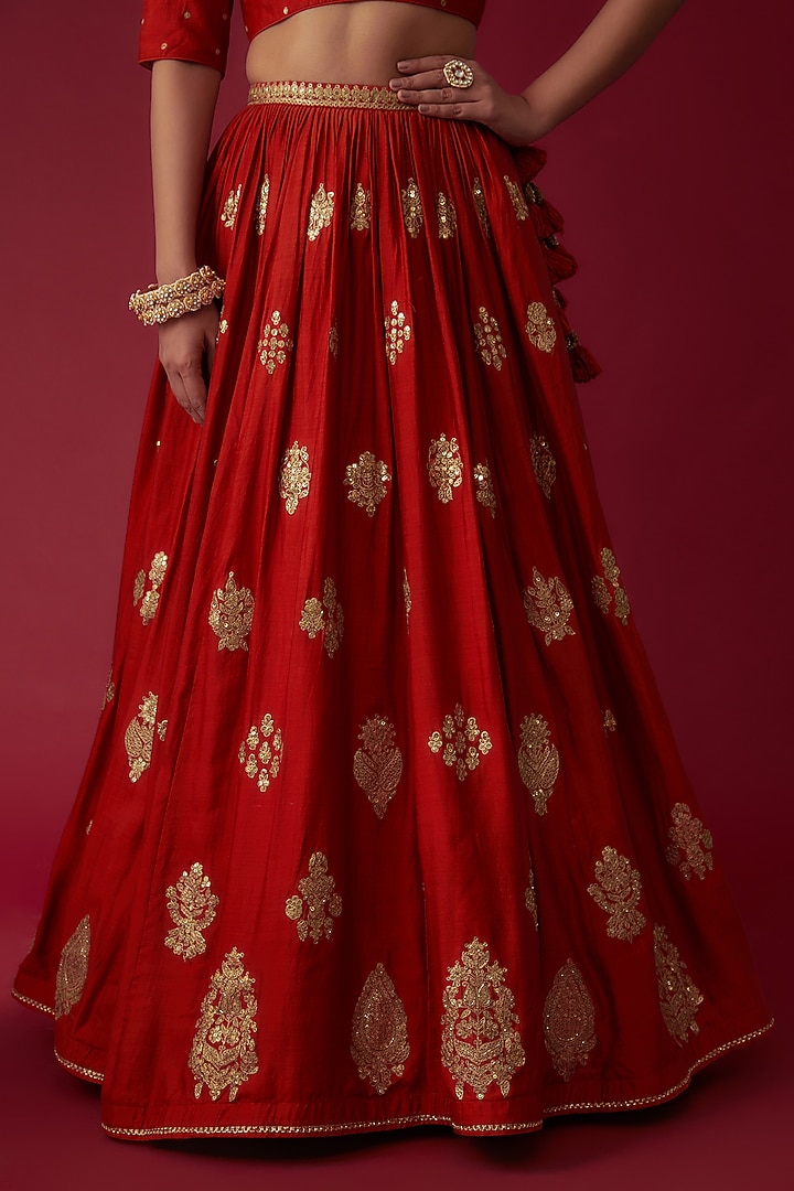 Rust Silk Embroidered Bridal Lehenga Set by Pooja & Keyur at Pernia's Pop Up Shop