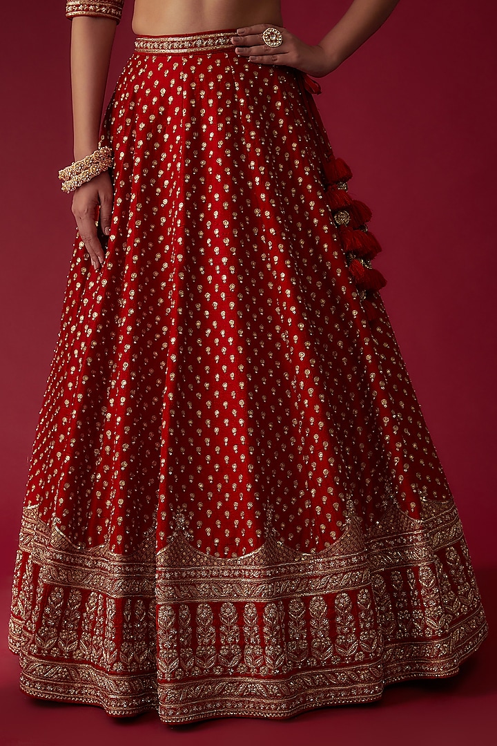 Red Raw Silk Embroidered Bridal Lehenga Set by Pooja & Keyur at Pernia's Pop Up Shop