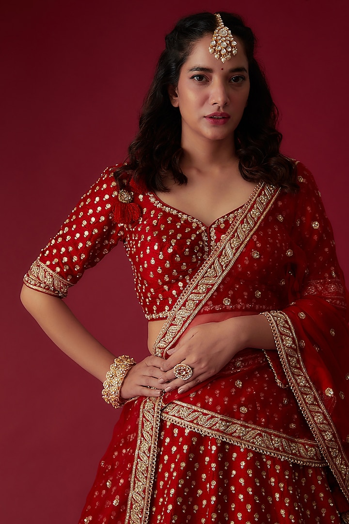 Red Raw Silk Embroidered Bridal Lehenga Set by Pooja & Keyur at Pernia's Pop Up Shop