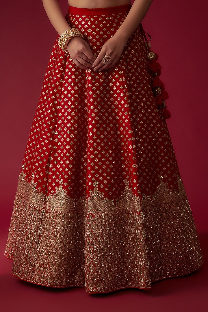 Red Raw Silk Embroidered Bridal Lehenga Set by Pooja & Keyur at Pernia's Pop Up Shop