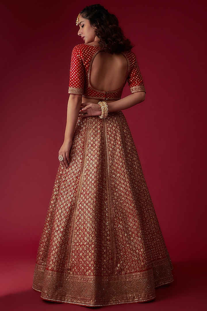 Red Raw Silk Embroidered Bridal Lehenga Set by Pooja & Keyur at Pernia's Pop Up Shop