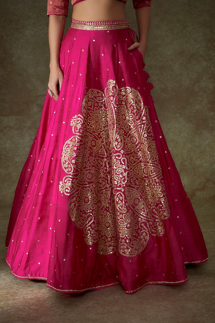 Pink Silk Embroidered Bridal Lehenga Set by Pooja & Keyur at Pernia's Pop Up Shop