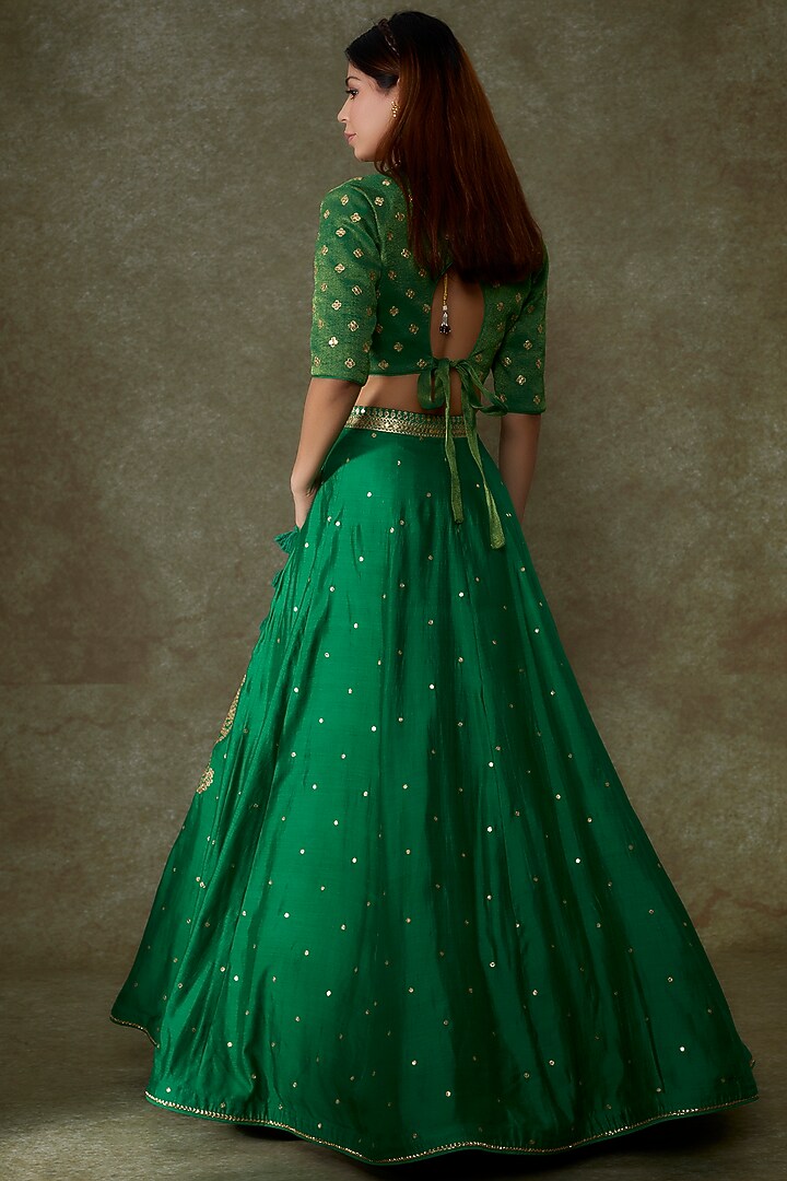 Green Silk Embroidered Bridal Lehenga Set by Pooja & Keyur at Pernia's Pop Up Shop