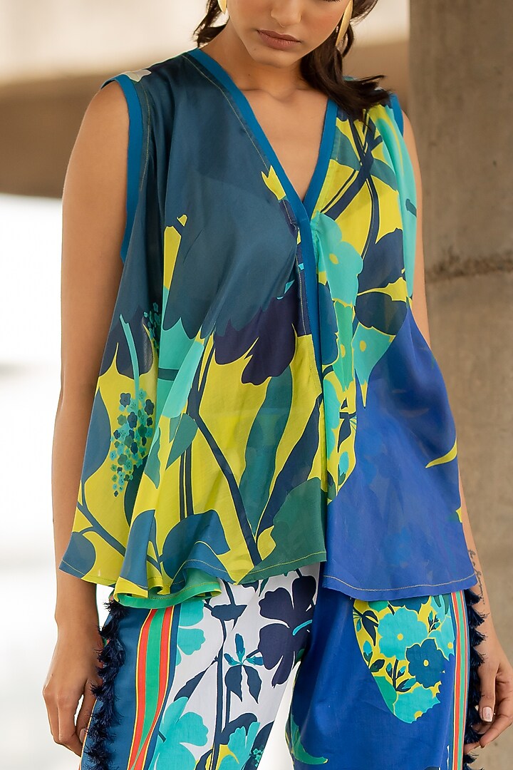 Multi-Colored Voil Silk & Cotton Satin Co-Ord Set by Pooja & Keyur at Pernia's Pop Up Shop