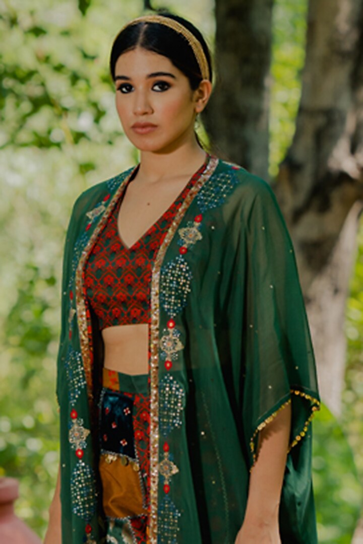 Green Organza Embroidered Cape Set by Pooja & Keyur at Pernia's Pop Up Shop