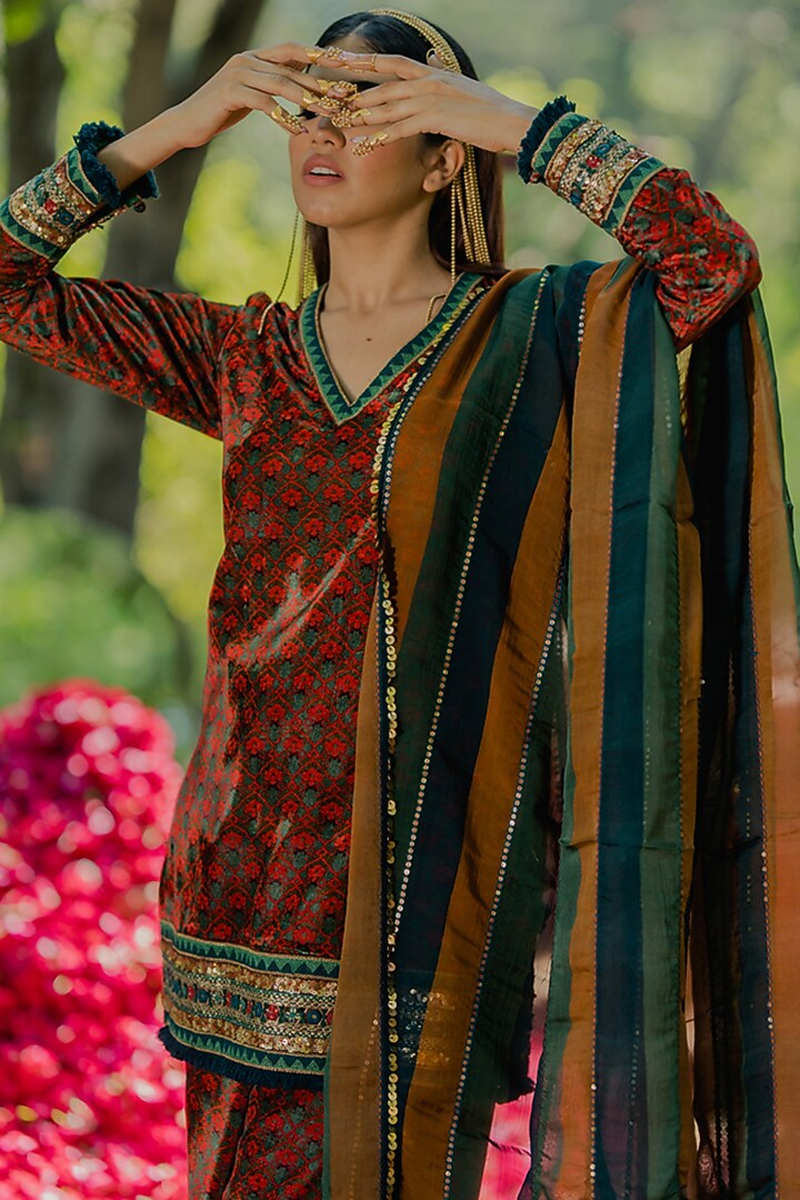 Brown Velvet Printed & Embroidered Kurta Set by Pooja & Keyur at Pernia's Pop Up Shop