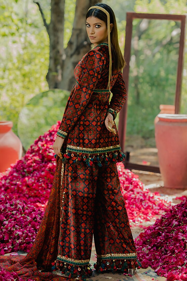 Brown Velvet Printed & Embroidered Kurta Set by Pooja & Keyur at Pernia's Pop Up Shop