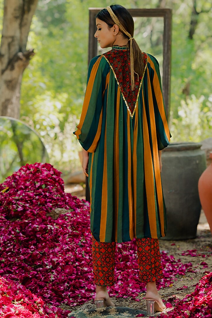 Multi-Colored Cotton Satin Printed Kaftan Set by Pooja & Keyur at Pernia's Pop Up Shop