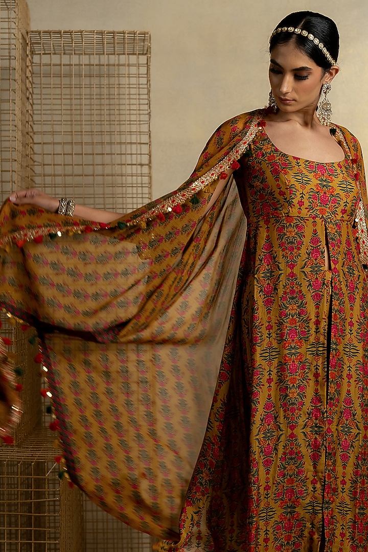 Mustard Organza Aari Embroidered Cape Set by Pooja & Keyur at Pernia's Pop Up Shop