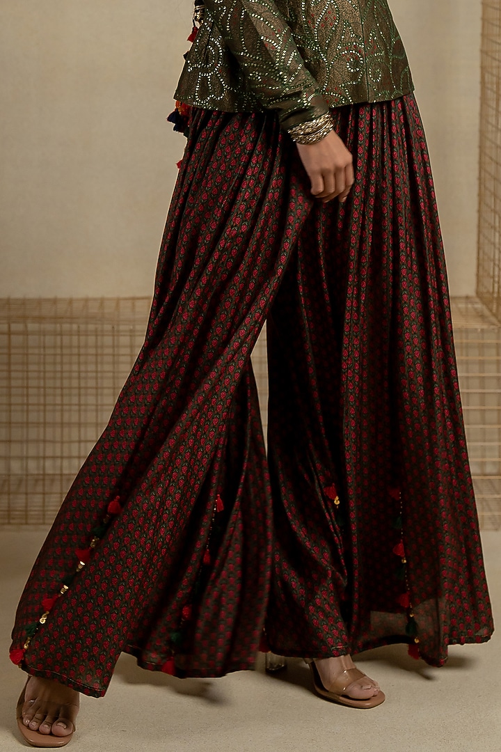 Mehendi Green Brocade Aari Embroidered Jacket Set by Pooja & Keyur at Pernia's Pop Up Shop