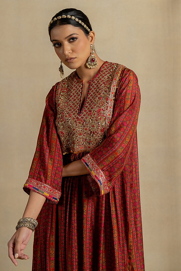 Rust Silk Aari Embroidered Kurta Set by Pooja & Keyur at Pernia's Pop Up Shop