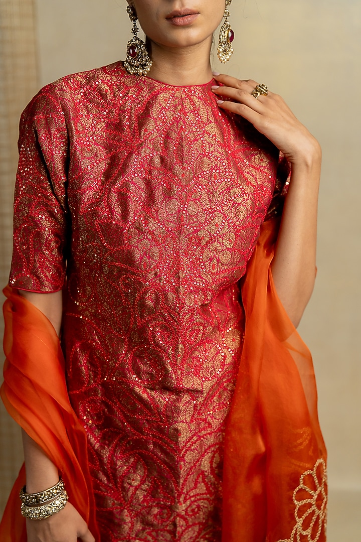 Orange Organza Aari Embroidered Dupatta by Pooja & Keyur at Pernia's Pop Up Shop