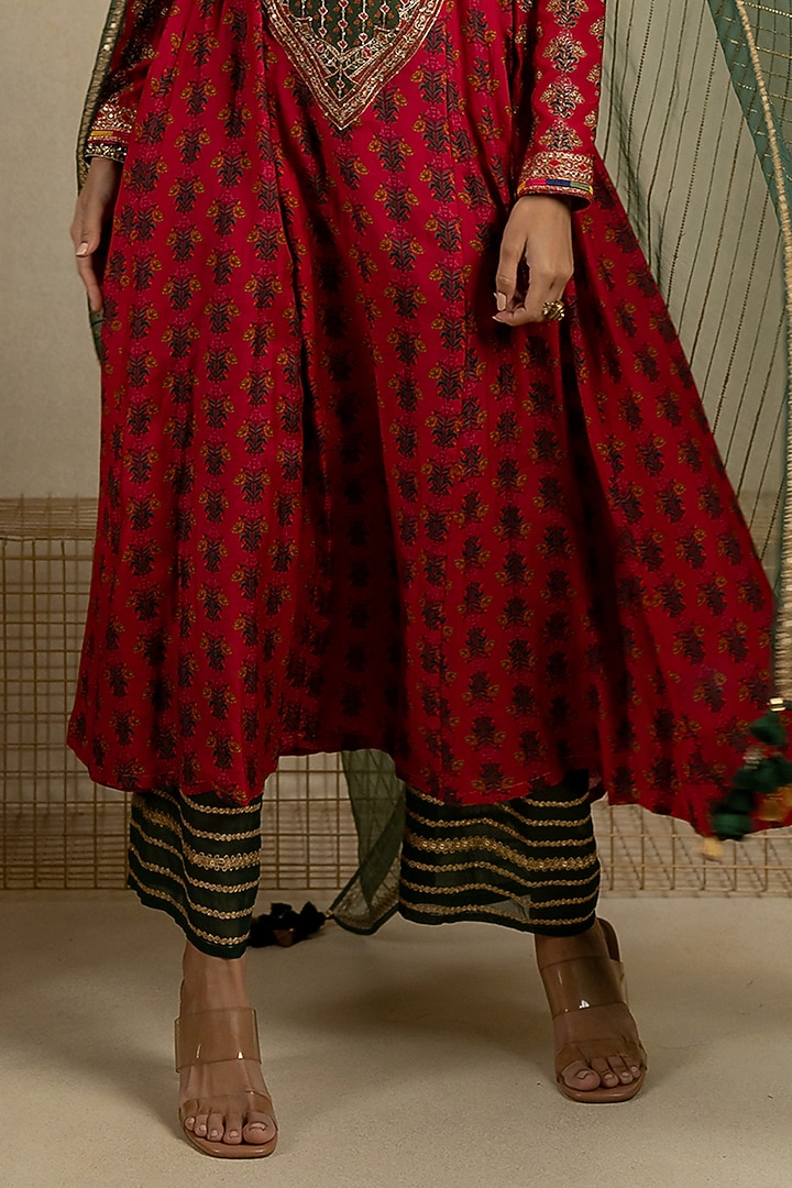 Maroon Cotton Silk Aari Embroidered Wedding Anarkali Set by Pooja & Keyur at Pernia's Pop Up Shop